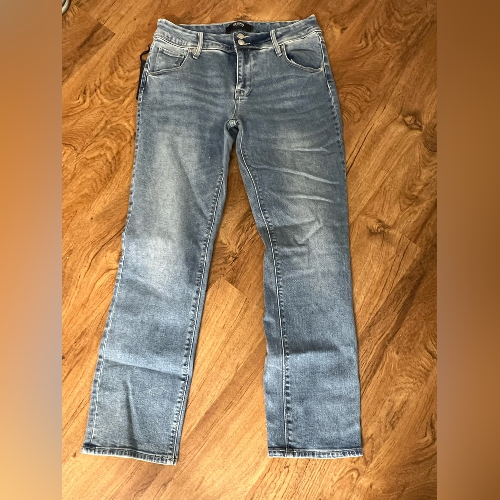 Hudson Midrise Straight Leg Blue Jeans Size 10 NEW w Tag.